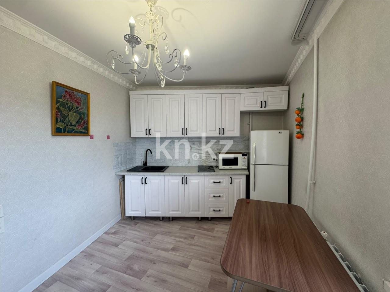 Продажа 1-комнатной квартиры, 37 м² - Продажа жилой и коммерческой недвижимости в Караганде фото 6 из 14