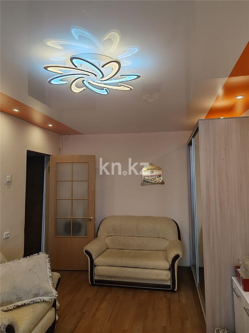 Продажа 1-комнатной квартиры, 31 м², мкр-н 19 - Продажа квартир в Караганде фото 1 из 17