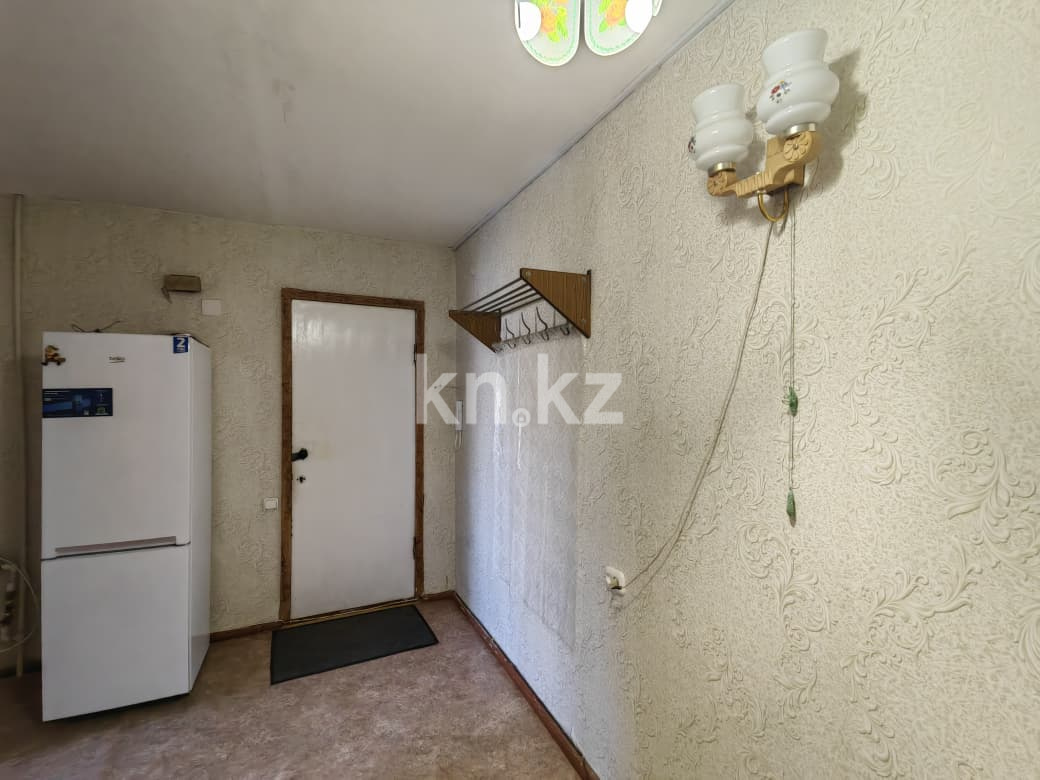 Продажа 2-комнатной квартиры, 47 м², Жекебаева, дом  125 в Караганде - фото 21