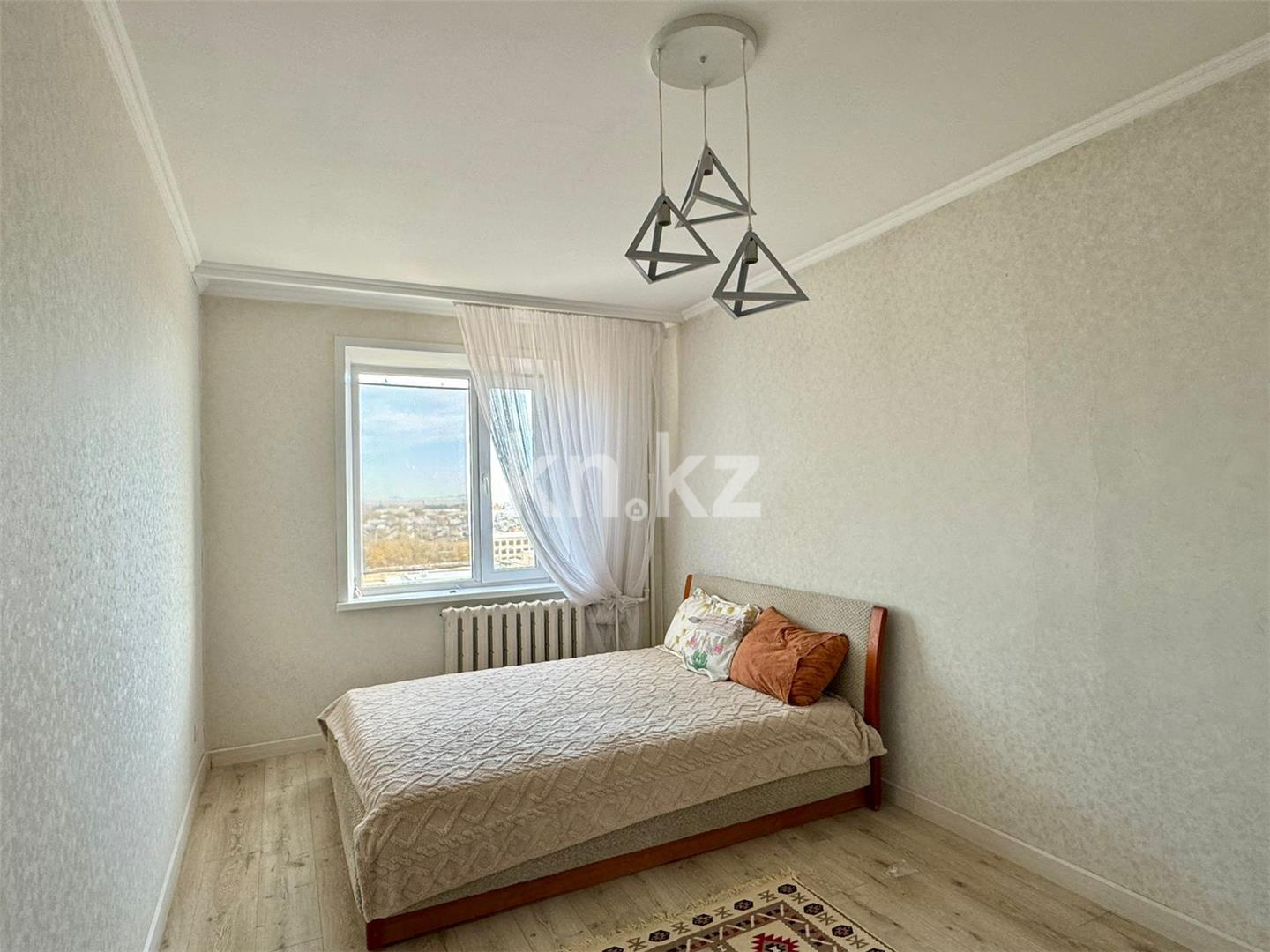 Продажа 2-комнатной квартиры, 59 м², ул. Ермекова, дом  106а - Продажа  двухкомнатных квартир в Караганде фото 4 из 14