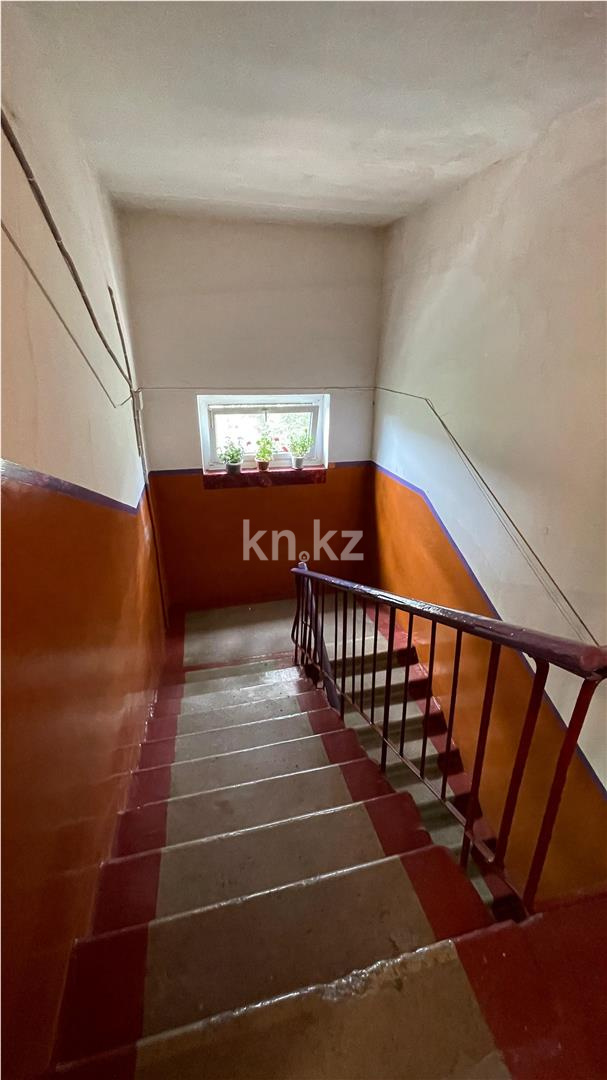 Продажа 3-комнатной квартиры, 61 м², мкр-н 15 в Караганде - фото 22