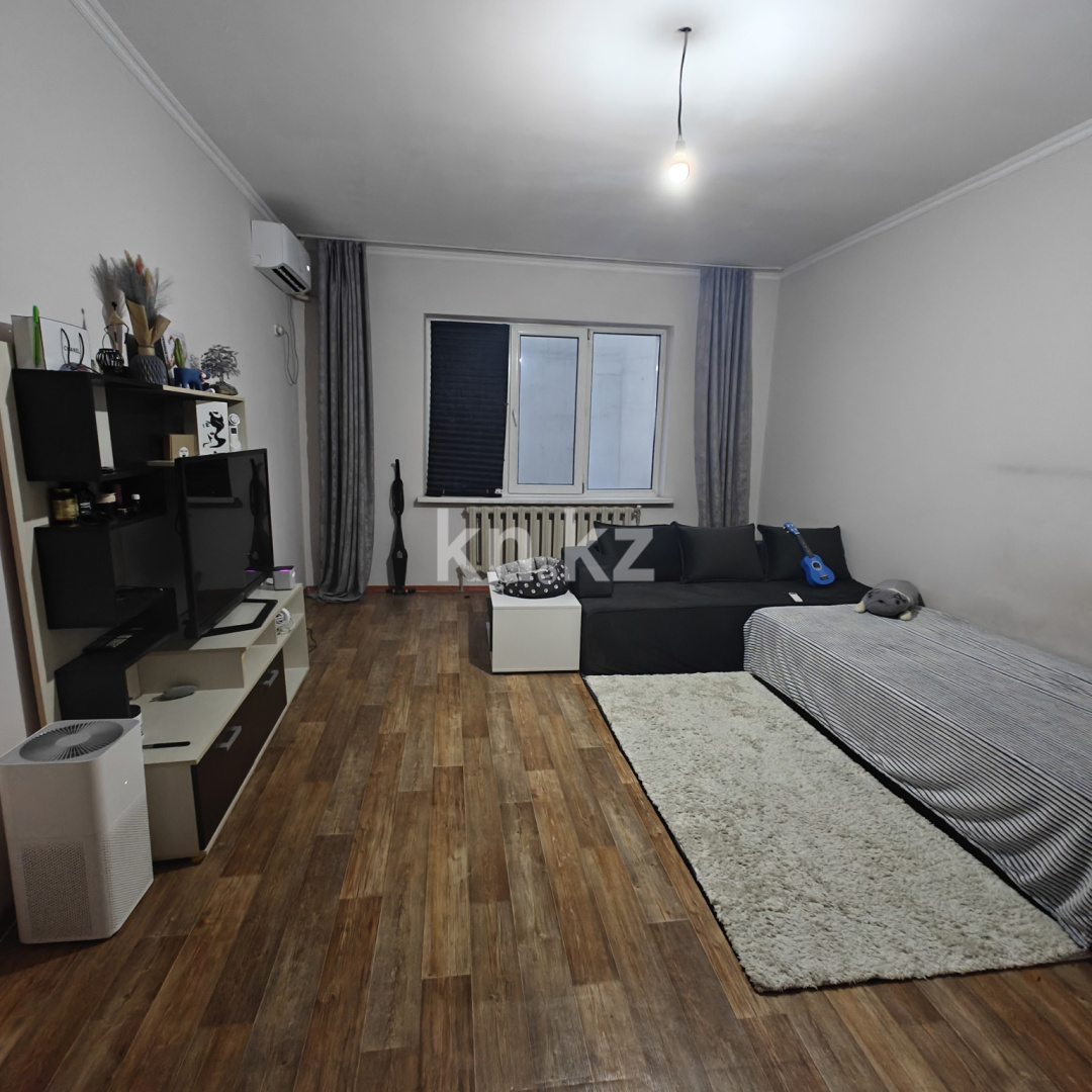 Продажа 3-комнатной квартиры, 132 м², ул. Жуалы - Продажа  трехкомнатных квартир в Алматы фото 1 из 21
