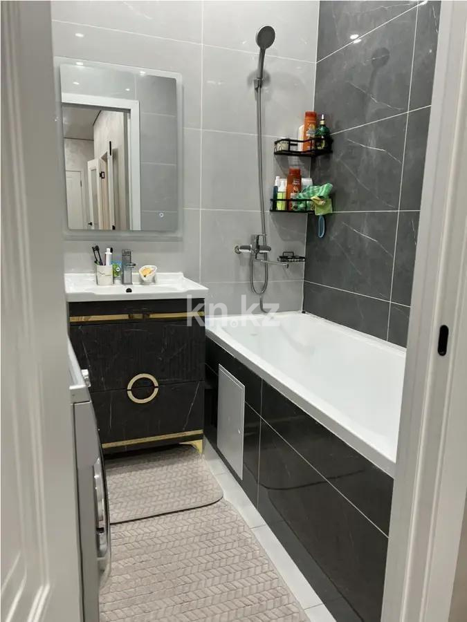 Продажа 2-комнатной квартиры, 58 м², ул. Омарова, дом  3/1 - Аренда квартир помесячно в Актау фото 4 из 6