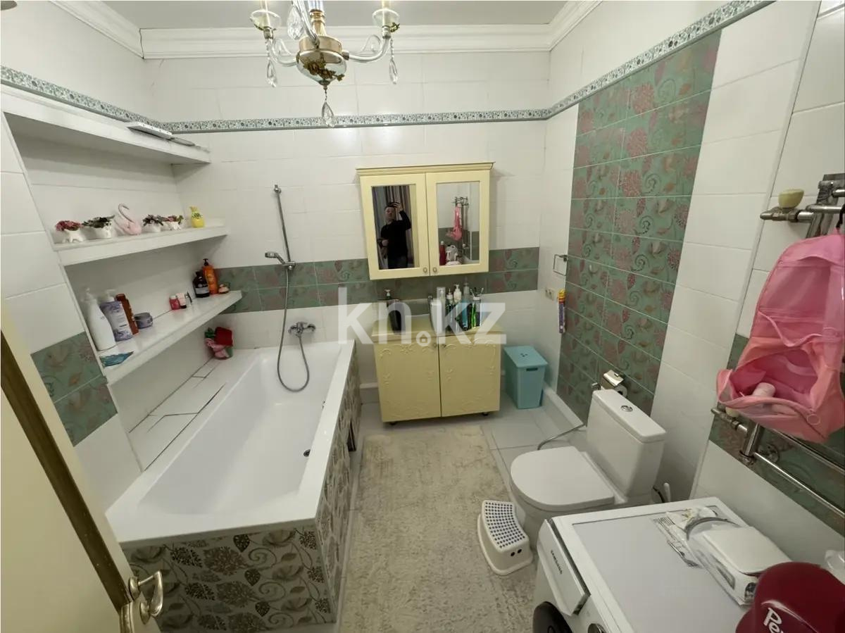 Продажа 4-комнатной квартиры, 210 м² - Продажа четырехкомнатных квартир от собственников в Астане фото 5 из 8