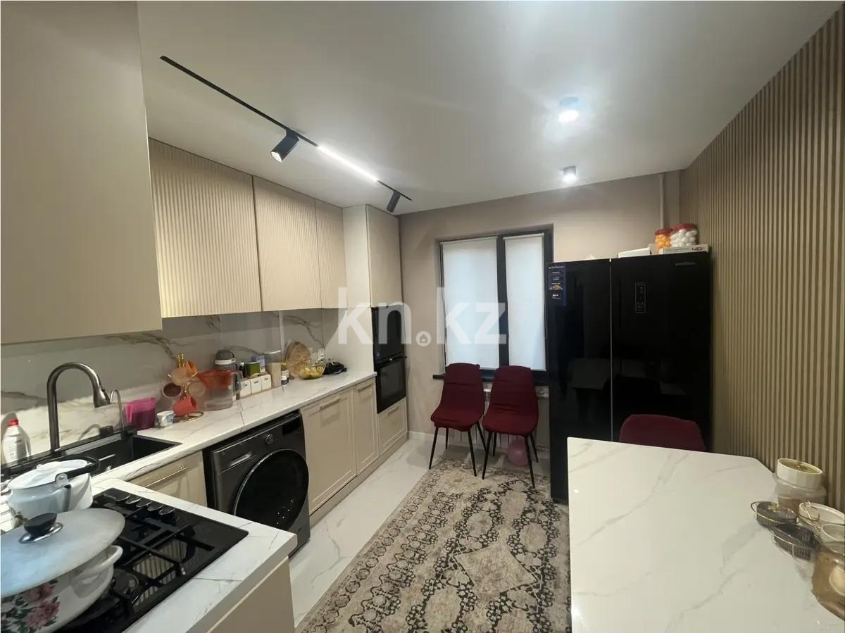 Продажа 3-комнатной квартиры, 68 м², мкр-н Айнабулак-4, дом  188 в Алматы - фото 4