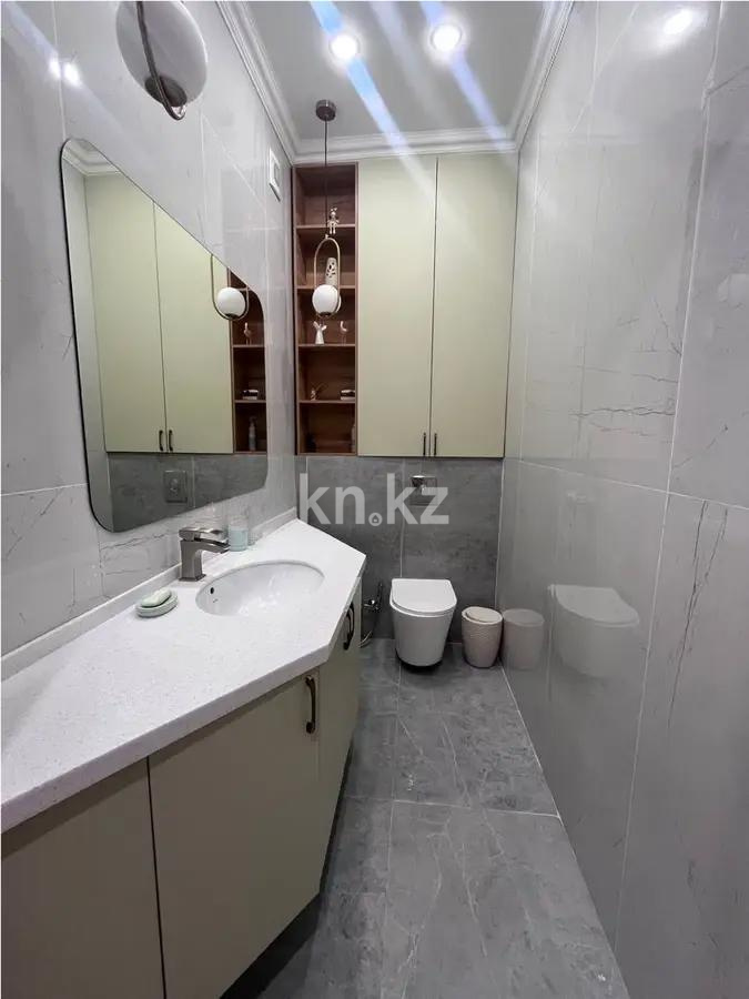 Продажа 4-комнатной квартиры, 122 м², ул. Тыныбаева, дом  7 в Астане - фото 7