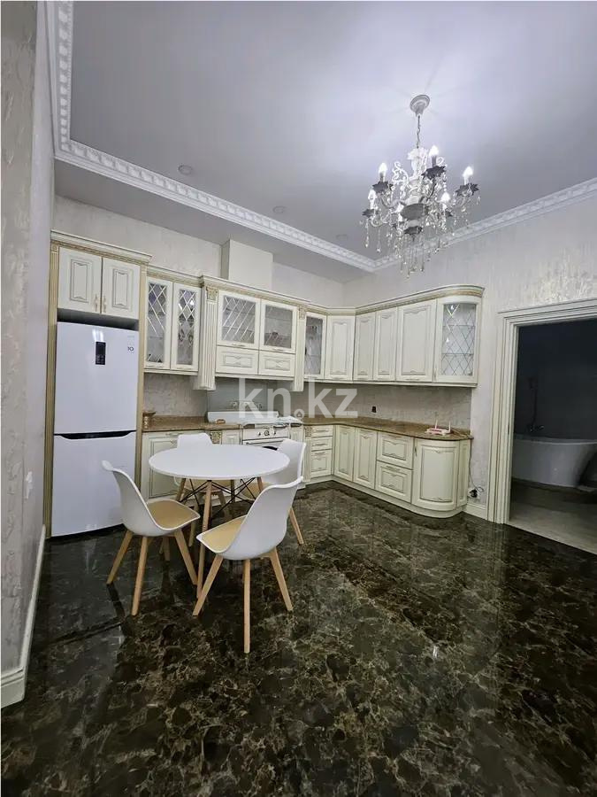 Продажа 3-комнатной квартиры, 100 м², ул. Кабанбай батыра, дом  15 в Алматы - фото 3