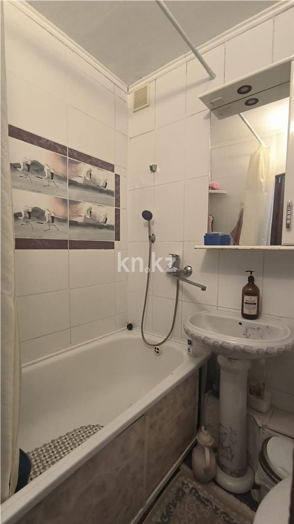 Продажа 2-комнатной квартиры, 46 м², ул. Язева в Караганде - фото 9