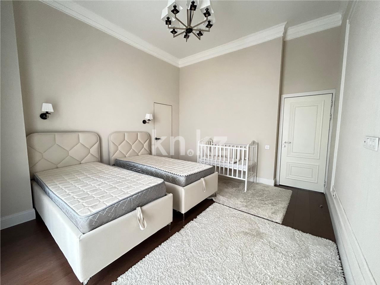 Продажа 5-комнатной квартиры, 223.3 м², ул. Керей, Жанибек хандар - Продажа  пятикомнатных квартир в новостройках Астаны фото 10 из 35