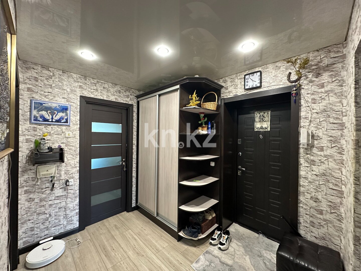 Продажа 4-комнатной квартиры, 86.9 м² в Караганде - фото 24