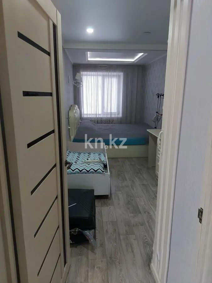 Продажа 3-комнатной квартиры, 60 м², пр. Н. Абдирова, дом  52 в Караганде - фото 2