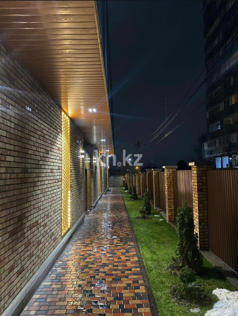 Продажа , 450 м², ул. Тауке хана - Продажа зданий в Алматы фото 5 из 14