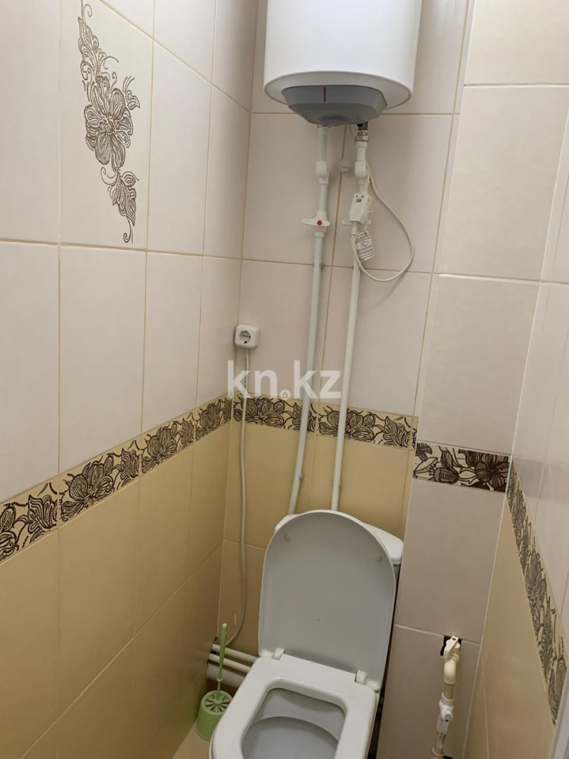 Продажа 3-комнатной квартиры, 63 м² в Караганде - фото 8