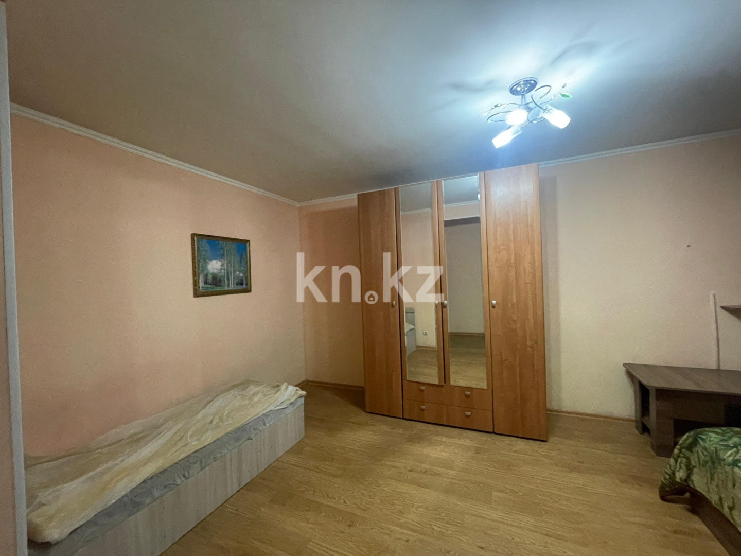 Аренда 1-комнатной квартиры, 37 м², пр. Бухар-жырау, дом  58 - Аренда  однокомнатных квартир помесячно в Караганде фото 2 из 4