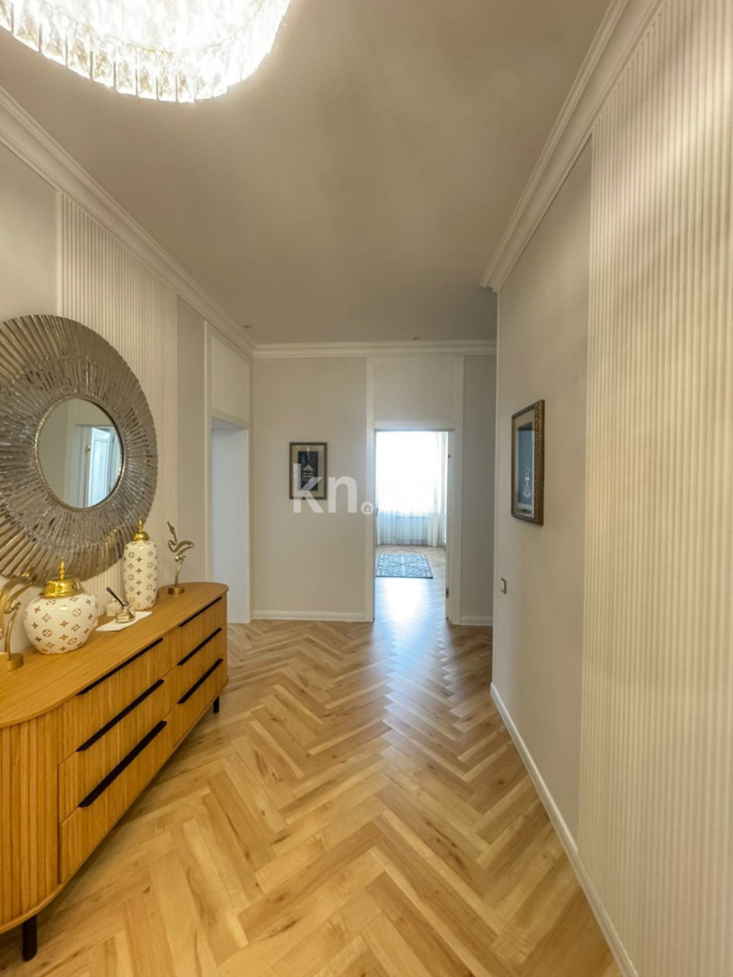 Продажа 4-комнатной квартиры, 175 м², ул. Жусан - Продажа квартир в Казахстане фото 20 из 28