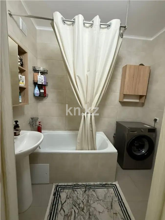 Продажа 2-комнатной квартиры, 75 м², ул. Байтурсынова, дом  41 блок 3 в Астане - фото 5