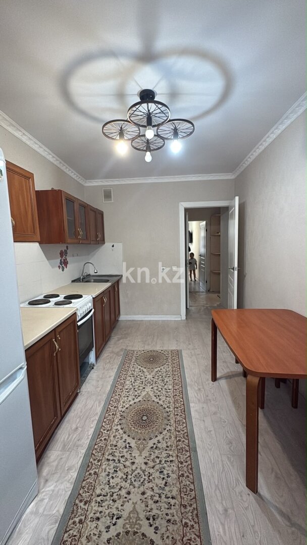 Аренда 2-комнатной квартиры, 54 м² в Астане