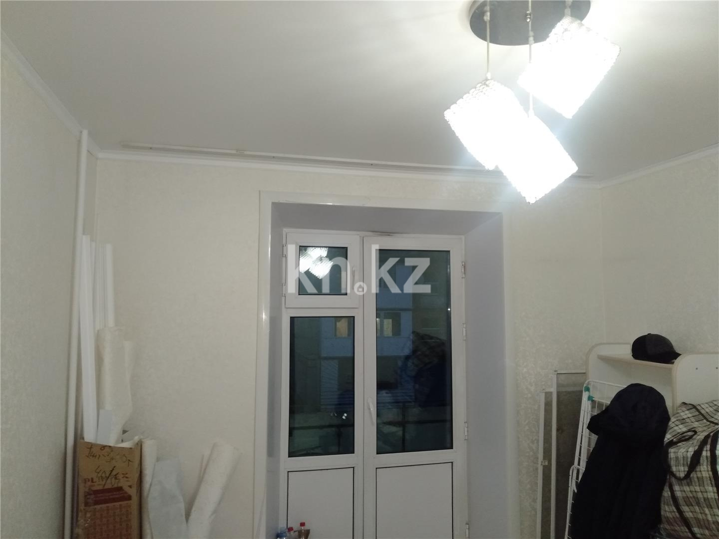 Продажа 3-комнатной квартиры, 56 м², ул. 6-й мик-н в Темиртау - фото 3