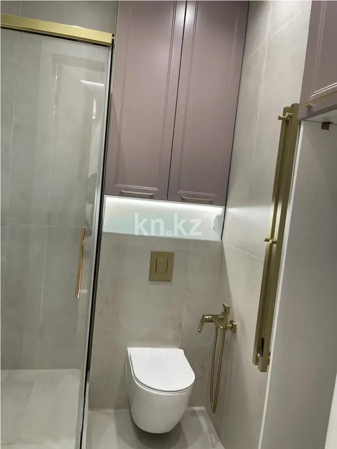 Продажа 2-комнатной квартиры, 50 м², ул. Жандосова, дом  108/1 в Алматы - фото 4