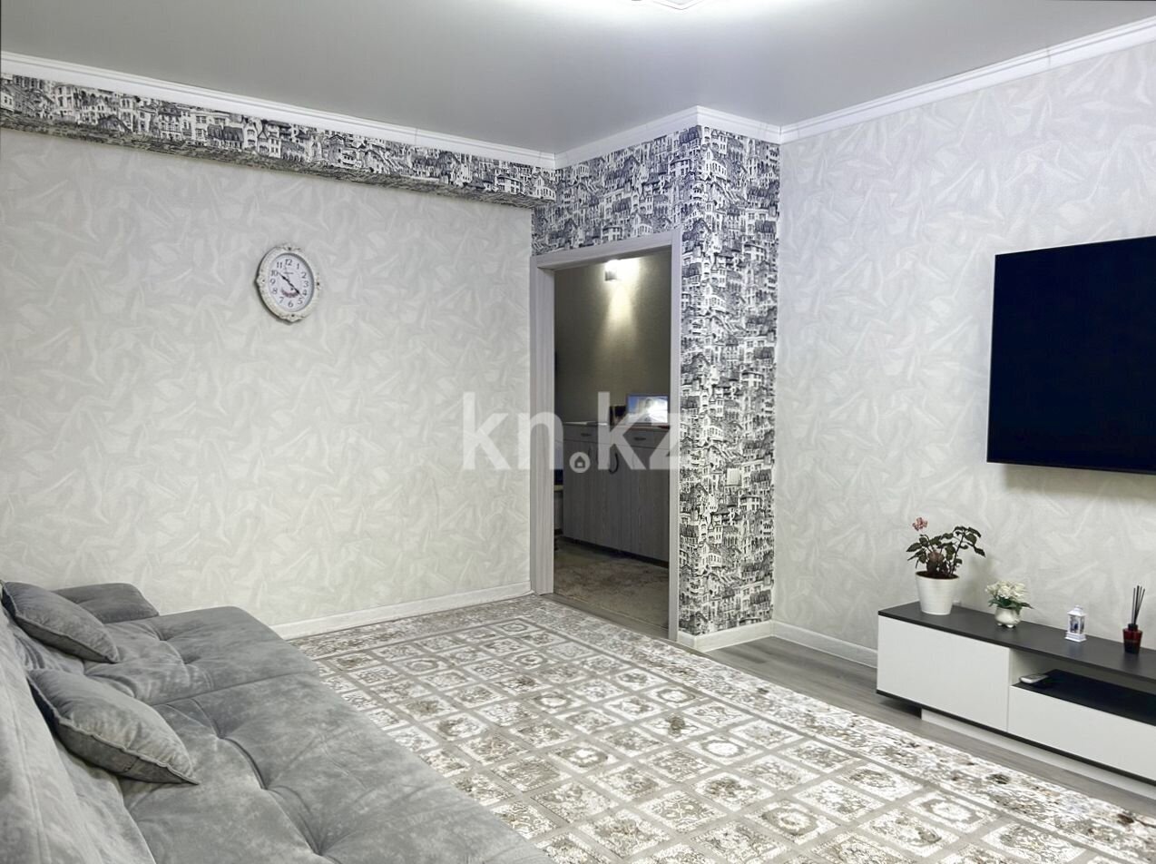 Продажа 3-комнатной квартиры, 87.4 м² в Усть-Каменогорске