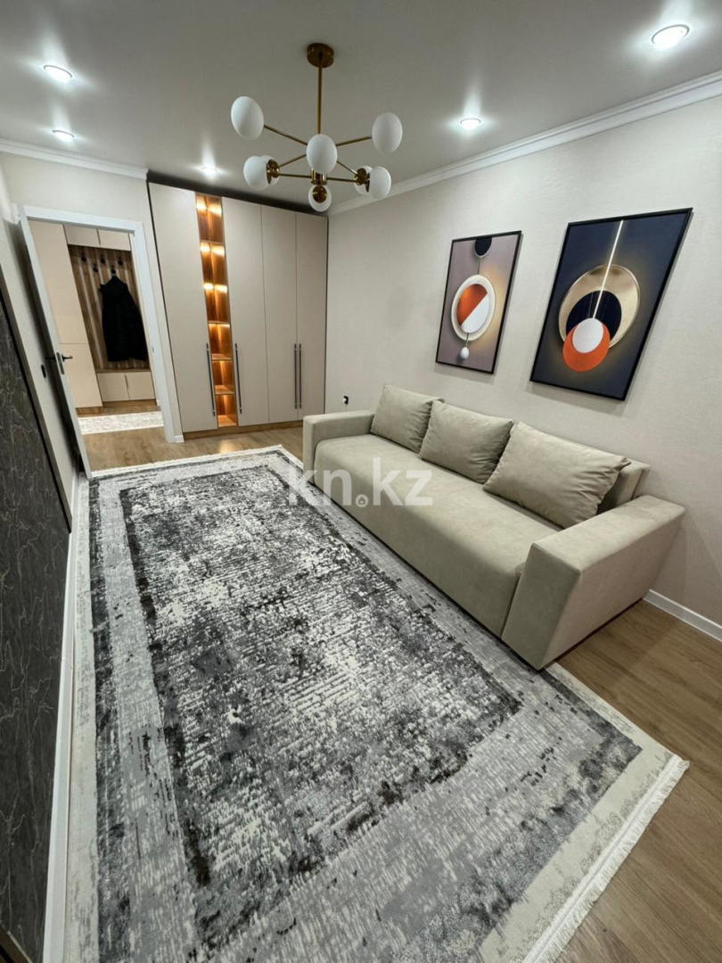 Аренда 1-комнатной квартиры, 37 м² - Аренда квартир помесячно в Алматы фото 1 из 11