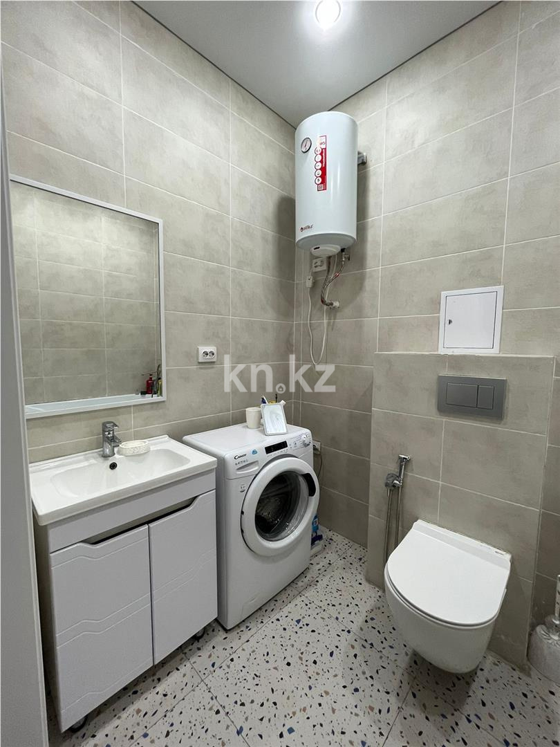 Продажа 2-комнатной квартиры, 66 м², 067 учетный квартал - Продажа квартир в Караганде фото 11 из 16