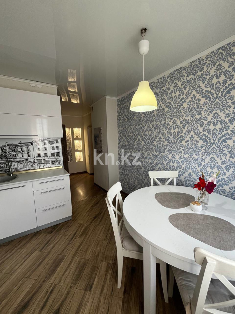 Продажа 2-комнатной квартиры, 53.1 м², 5-й мкр., дом  1 - Продажа недвижимости в Костанае фото 3 из 22