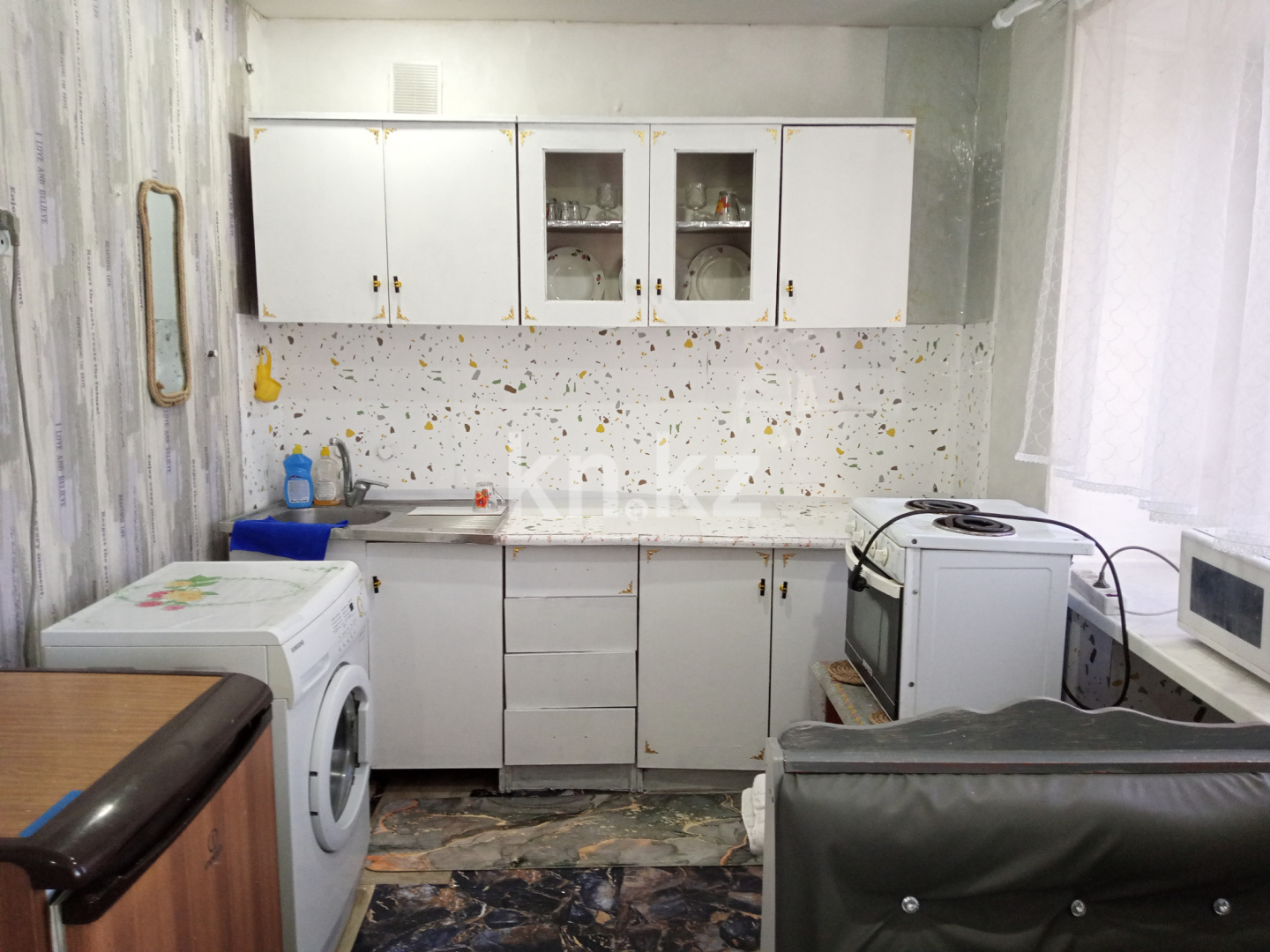 Аренда 2-комнатной квартиры, 45 м², ул. Караганды, дом  28 - Аренда жилой и коммерческой недвижимости в Темиртау фото 9 из 11