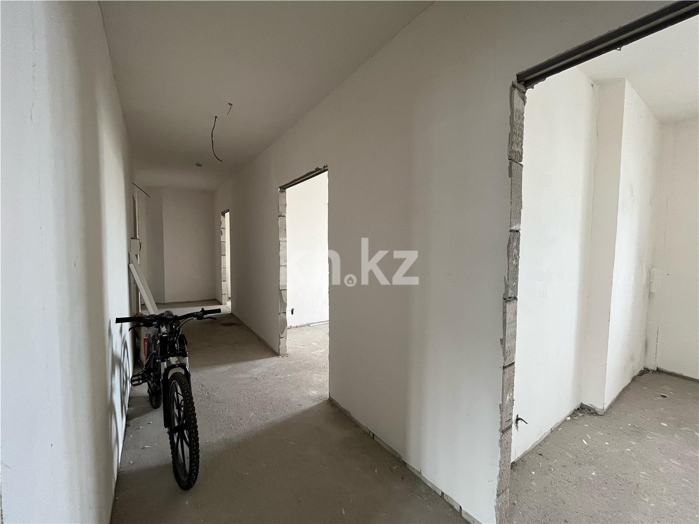 Продажа 3-комнатной квартиры, 92.7 м² - Аренда баз, складов и промышленной недвижимости в Алматинской области фото 14 из 18
