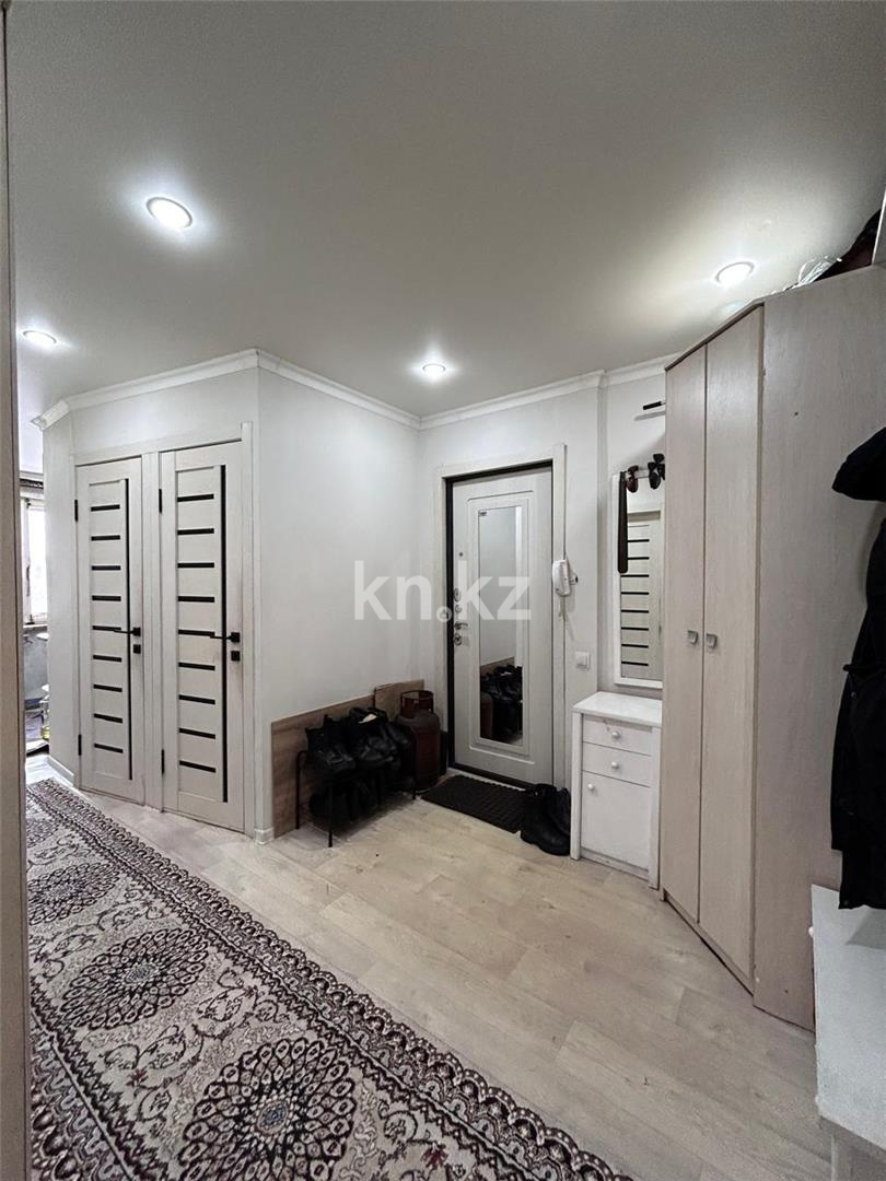 Продажа 3-комнатной квартиры, 62 м², пр. Металлургов в Темиртау - фото 10