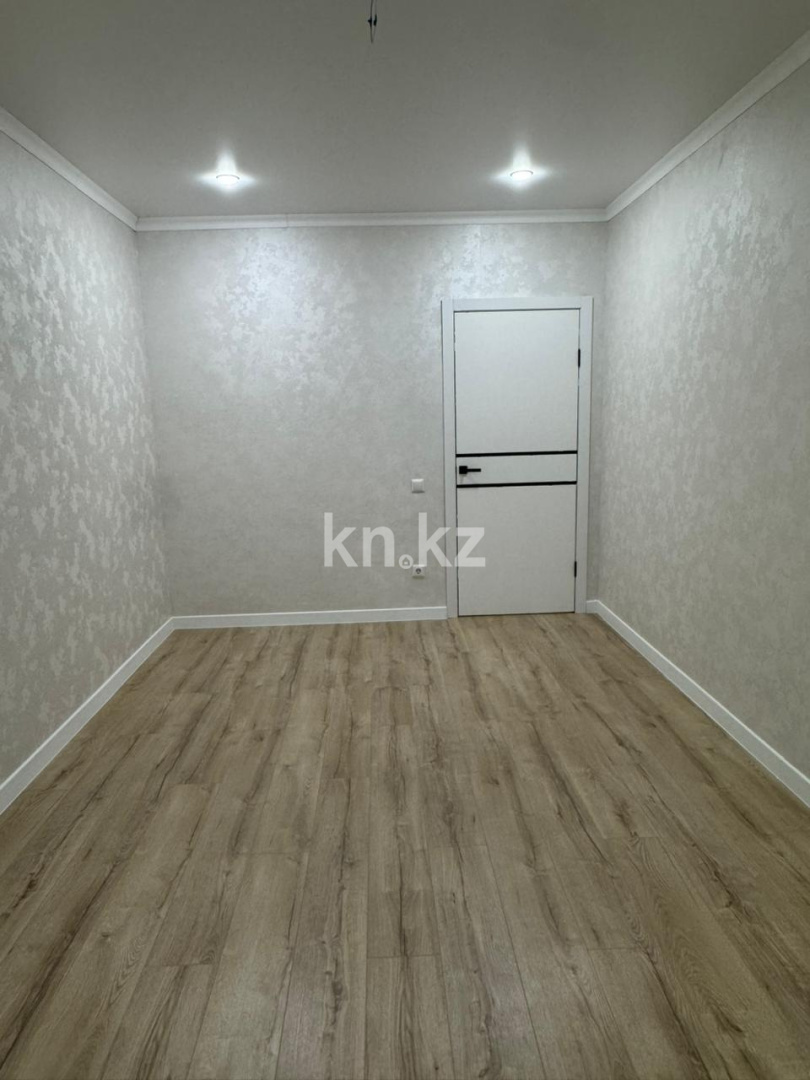 Продажа 1-комнатной квартиры, 45.9 м², ул. Циолковского, дом  1 к4 - Продажа жилой и коммерческой недвижимости в Уральске фото 2 из 9