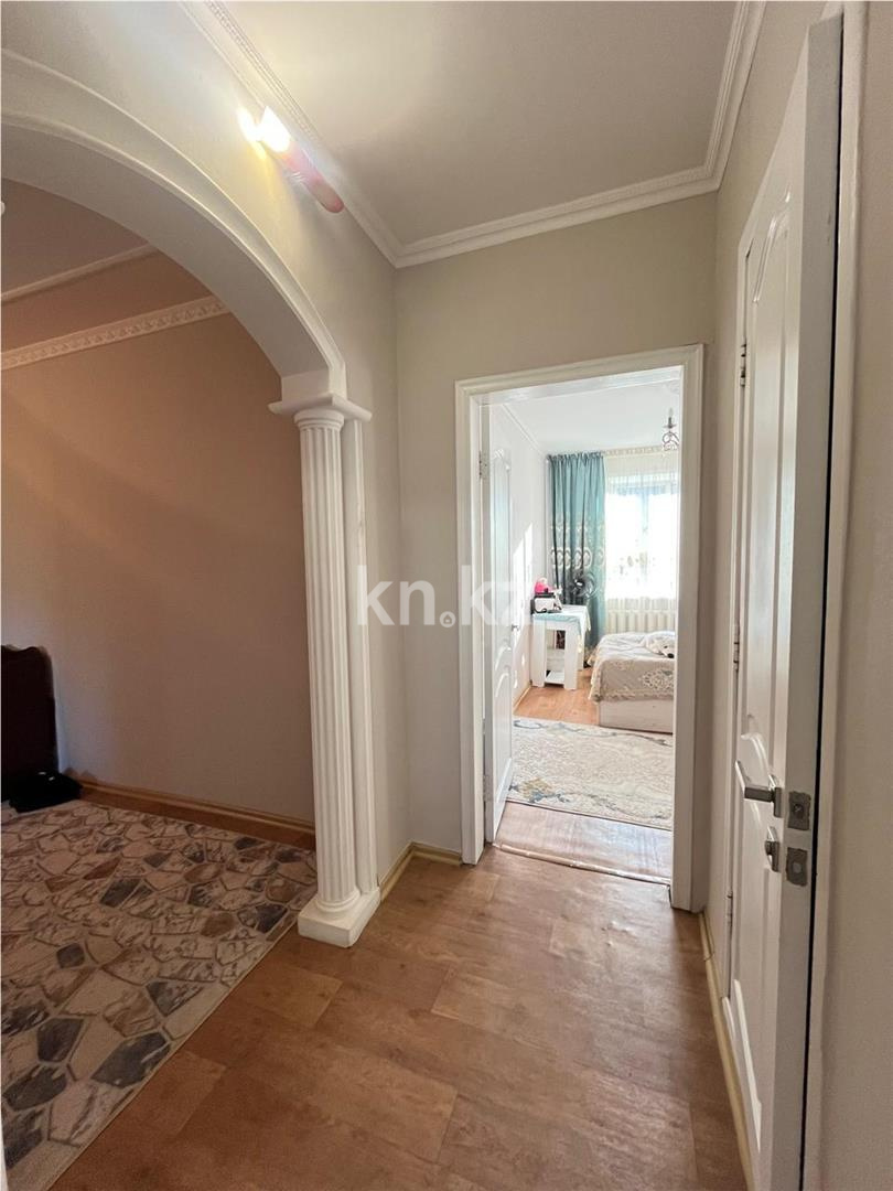 Продажа 3-комнатной квартиры, 64 м², мкр-н Степной-3, дом  1 - Продажа  трехкомнатных квартир в Караганде фото 11 из 14