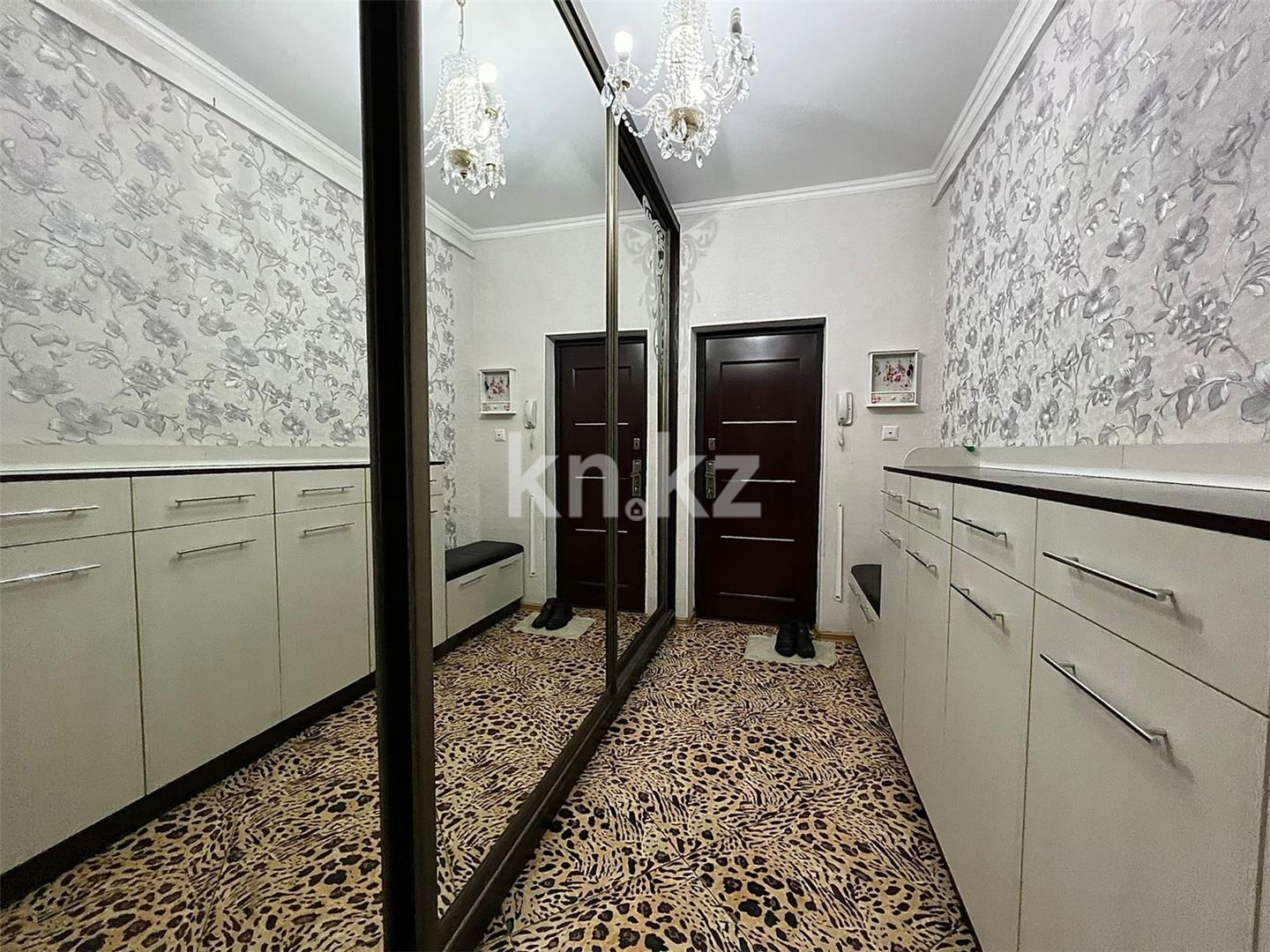 Продажа 4-комнатной квартиры, 202 м², ул. Таттимбета - Продажа квартир в Караганде с фото фото 21 из 21