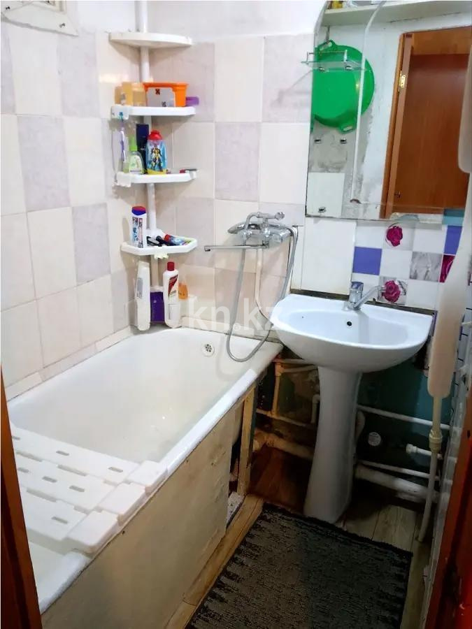 Продажа 3-комнатной квартиры, 54 м², ул. Абая в Темиртау - фото 6