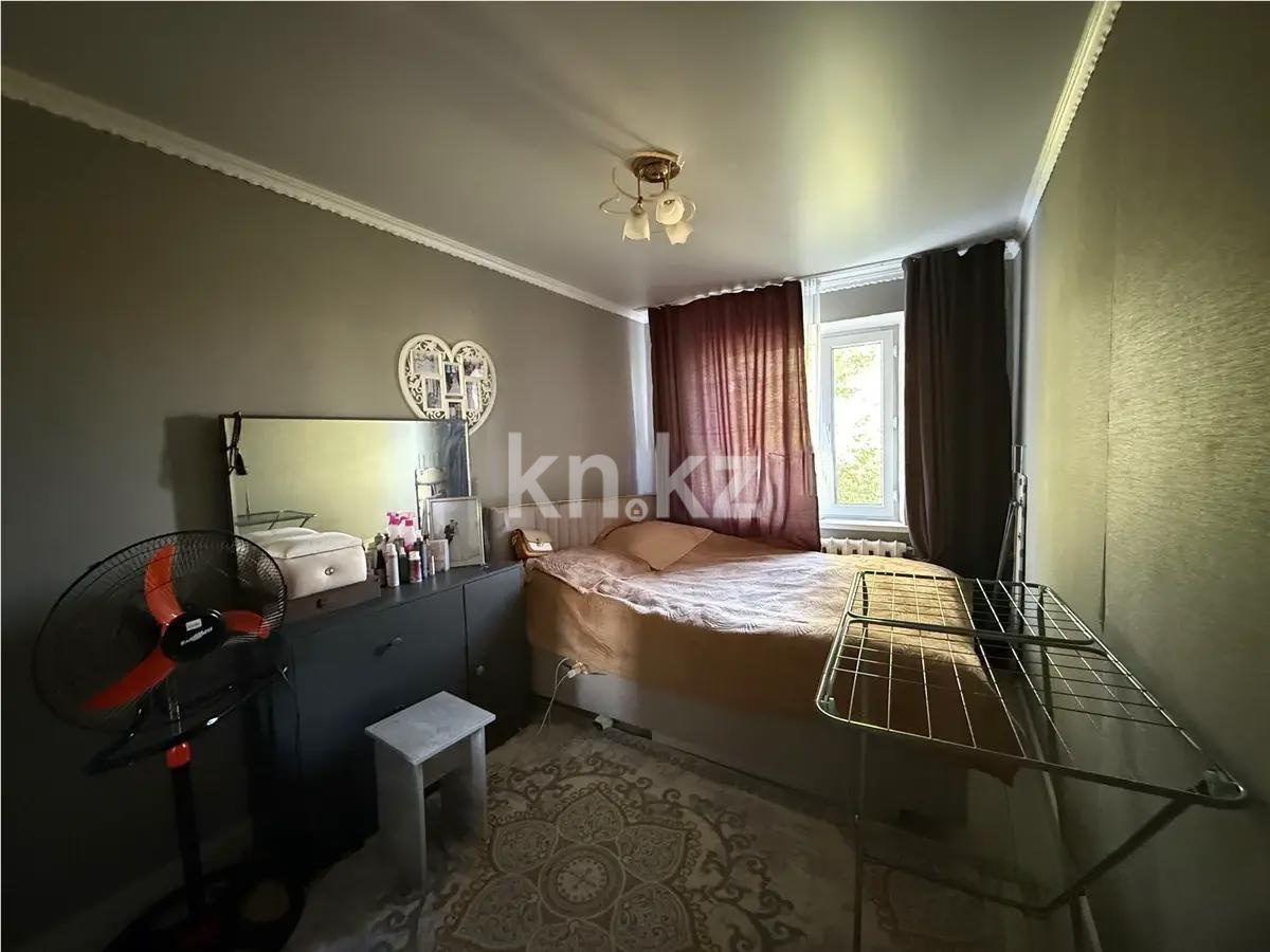 Продажа 2-комнатной квартиры, 46 м², мкр-н 17, дом  52 в Караганде - фото 2