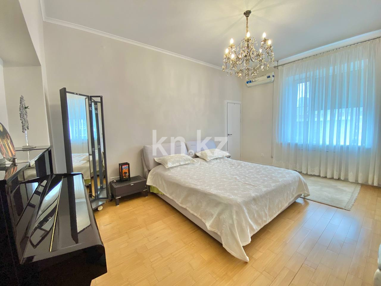 Продажа 4-комнатной квартиры, 130 м² в Астане - фото 9