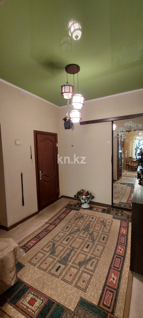 Продажа 3-комнатной квартиры, 76 м², ул. Мустафина, дом  12 в Караганде - фото 5