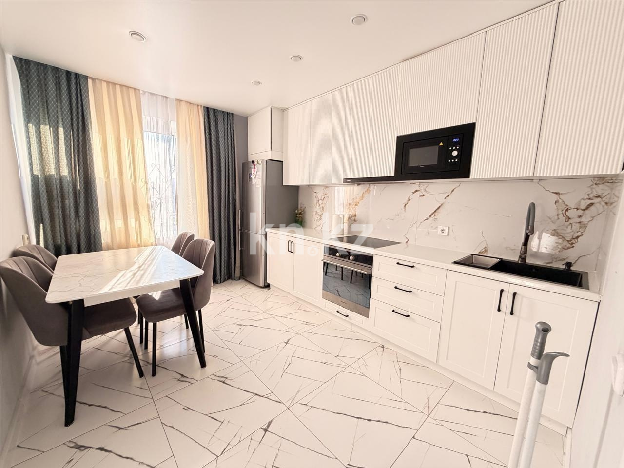 Продажа 2-комнатной квартиры, 60 м² в Астане