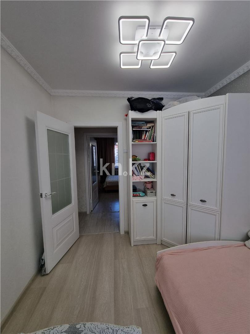 Продажа 4-комнатной квартиры, 83 м², мкр-н Степной-2 - Продажа  четырехкомнатных квартир в Караганде фото 7 из 20