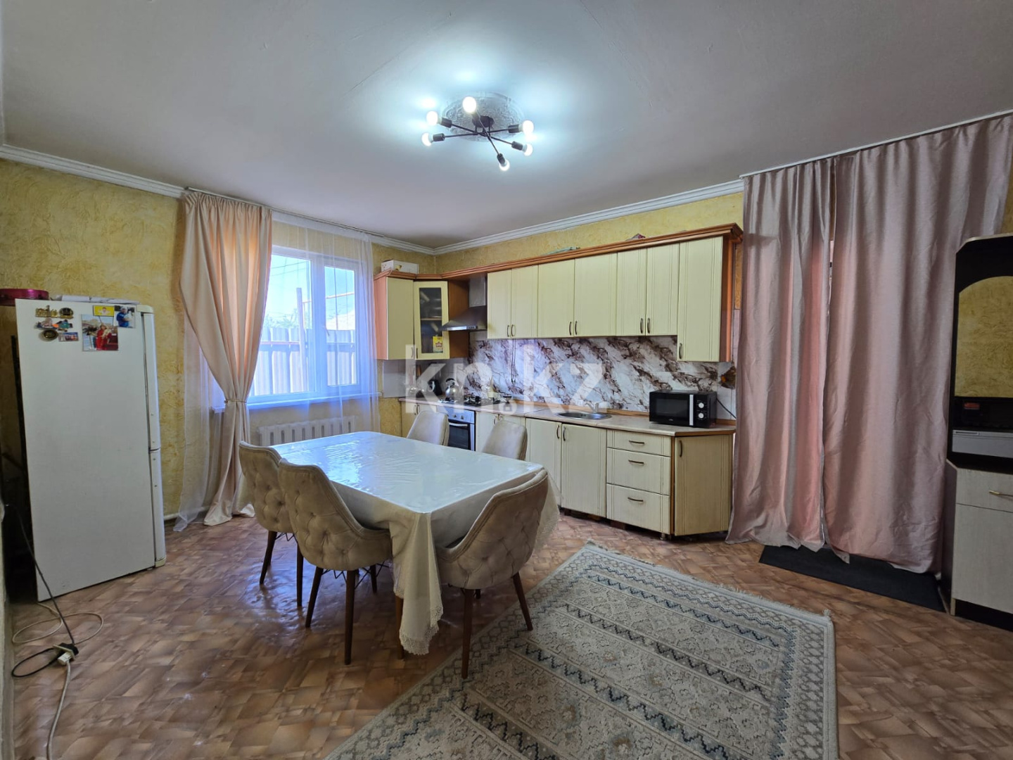 Продажа 3-комнатного дома, 80 м², мкр-н Айгерим-1 - Продажа домов, коттеджей в Алматы фото 1 из 10