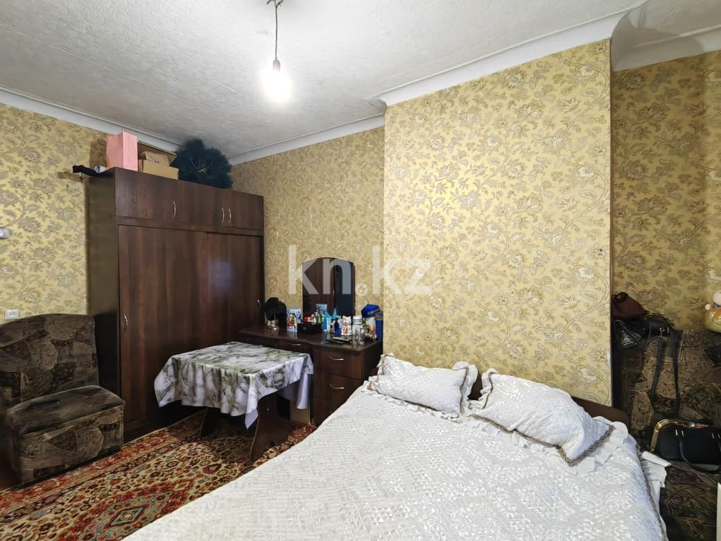 Продажа 2-комнатной квартиры, 65 м² - Продажа двухкомнатных квартир в Караганде - страница 2 фото 8 из 24