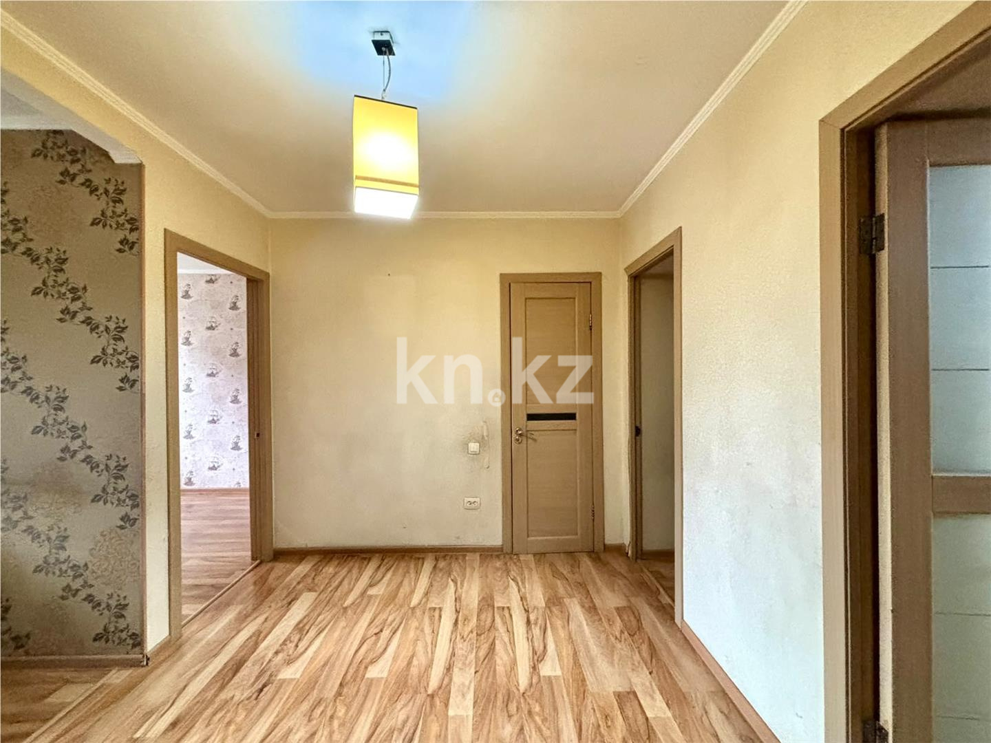 Продажа 3-комнатной квартиры, 62 м² - Продажа квартир в Михайловке Караганды - страница 5 фото 12 из 15