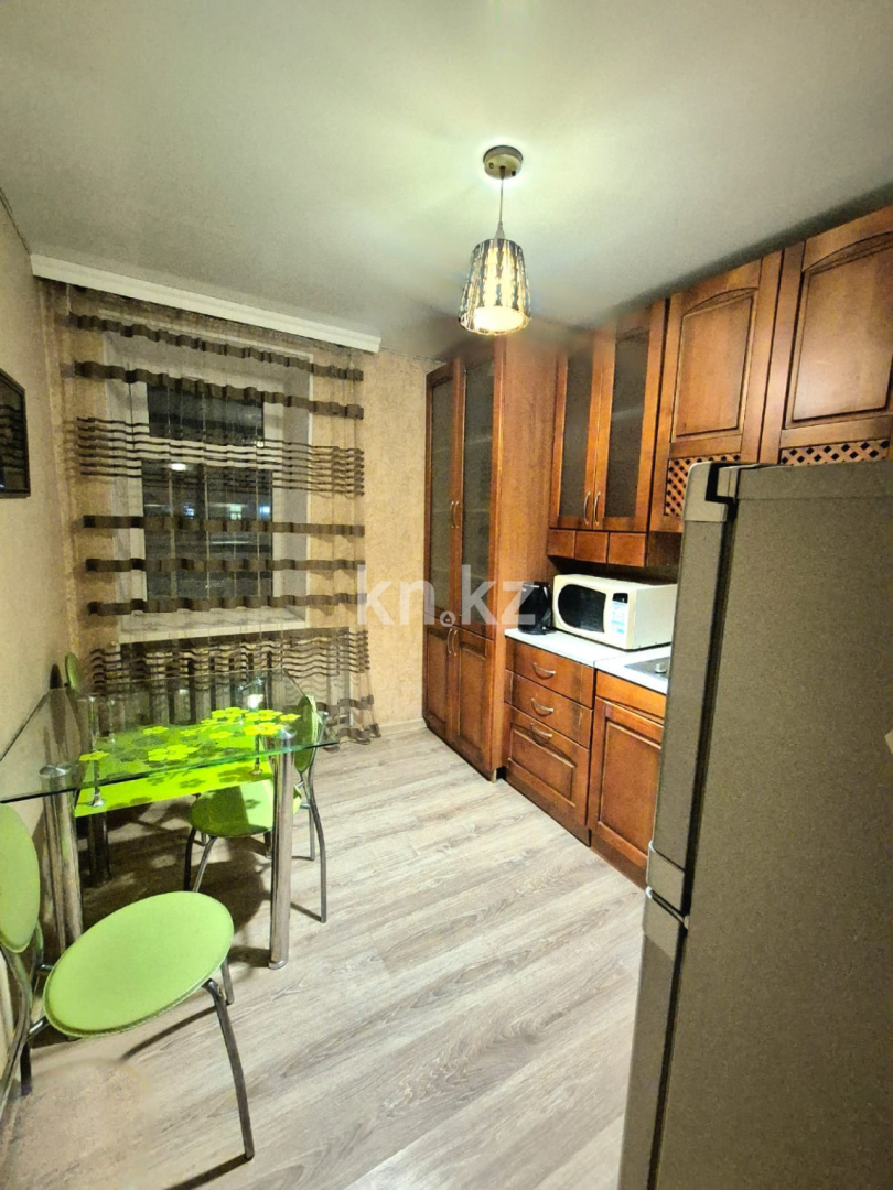 Продажа 1-комнатной квартиры, 40 м², пр. Бухар-жырау, дом  76 - Продажа квартир в Караганде фото 6 из 13