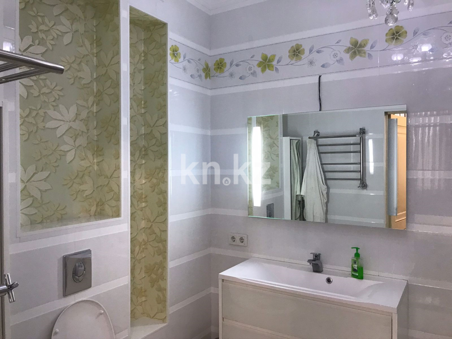 Продажа 3-комнатной квартиры, 105 м², улица Еркегали Рахмадиева - Продажа квартир в Алматы фото 17 из 19