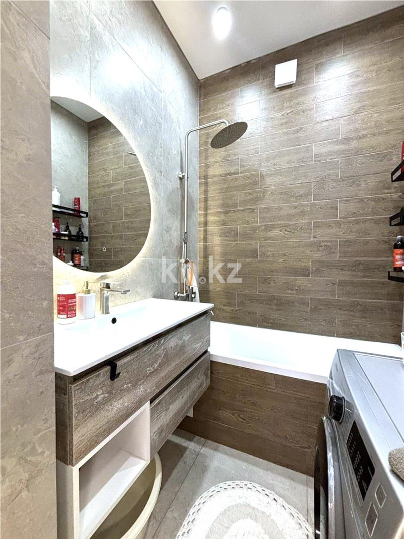 Продажа 3-комнатной квартиры, 74 м², ул. Дюсембекова в Караганде - фото 16