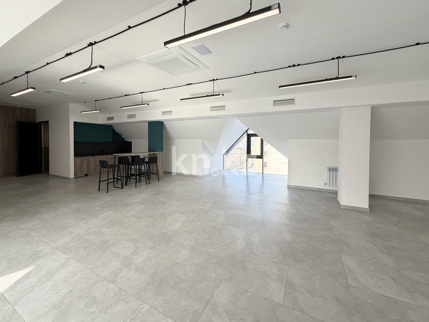 Аренда помещения - Аренда офисных и торговых помещений в Алматы фото 3 из 8