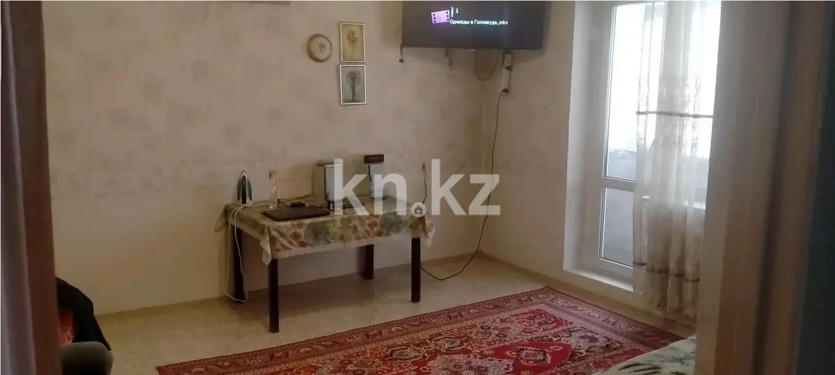 Продажа 3-комнатной квартиры, 64 м² - Продажа квартир без посредников в Караганде фото 1 из 5