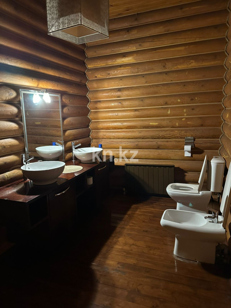 Аренда 4-комнатного дома, 400 м² - Аренда  четырехкомнатных домов в Алматы с фото фото 7 из 10