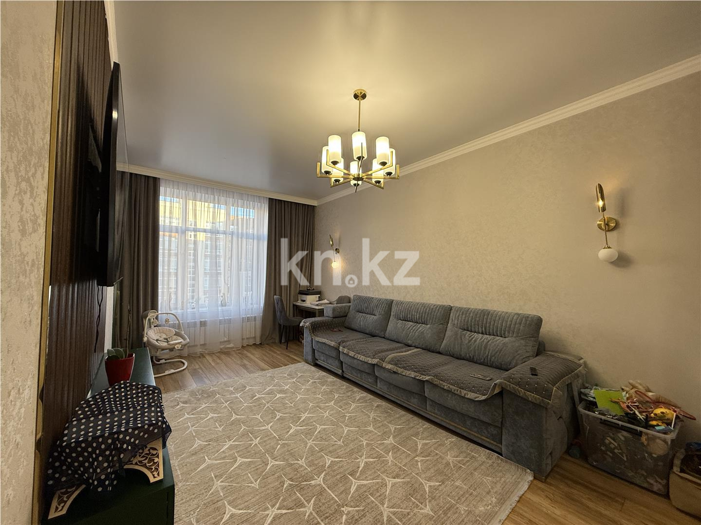 Продажа 3-комнатной квартиры, 91 м², ул. Ашимова - Продажа  трехкомнатных квартир в Караганде фото 2 из 26