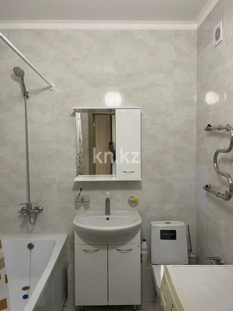 Аренда 1-комнатной квартиры, 40 м², ул. Онгарсыновой, дом  6 - Аренда квартиры помесячно в Астане фото 2 из 2